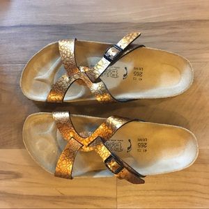 Mint condition Birks size 41(10-10.5)